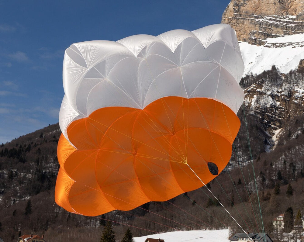 AirDesign DONUT Square SL 110kg Light Emergency Parachute